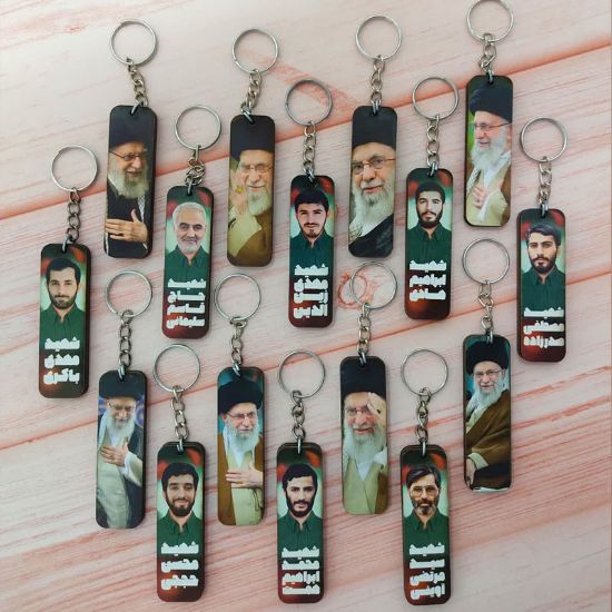 خرید جاسوئیچی چوبی دو طرفه طرح مقام معظم رهبری و شهیدان- کد 92- فروشگاه قیام